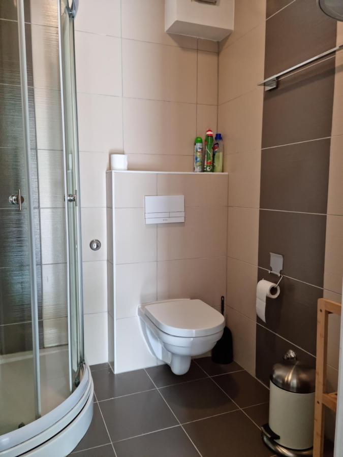 Appartments D&D Peroj Exteriér fotografie